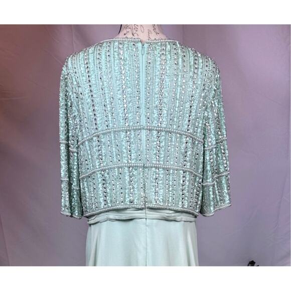Mac Duggal  Green Chiffon Gown w/ Fully Beaded 3/4 Sleeves Size 16 - Picture 13 of 16
